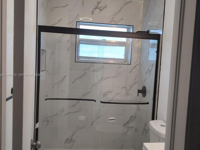 Дом в аренду по адресу 517 S 19th Ave 517 - фото 7474408