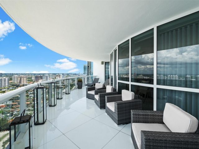 Продажа квартиры #5201 - фото 7345350