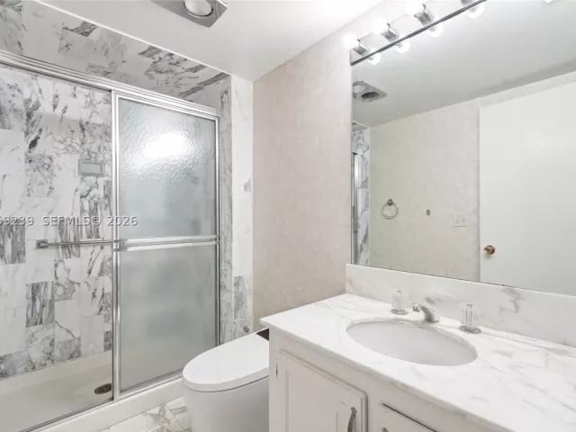 Квартира в аренду номер14D - фото 9086832
