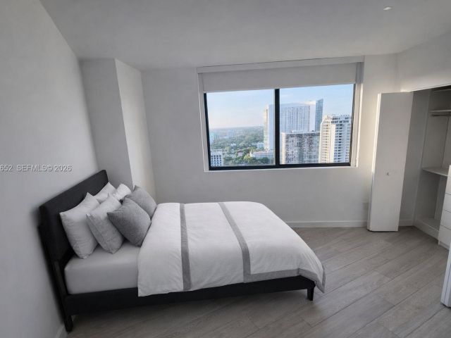 Продажа квартиры #2401 - фото 7344933