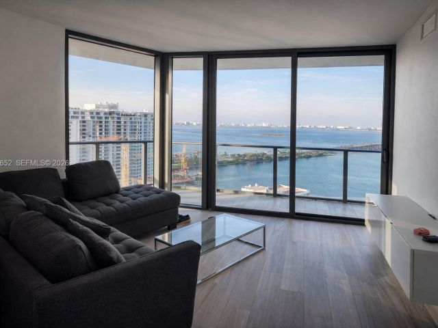 Продажа квартиры #2401 - фото 7344939