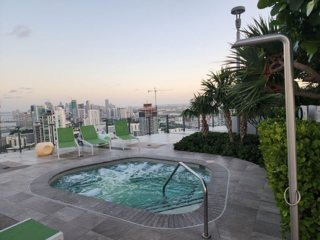 Продажа квартиры #2401 - фото 7472853