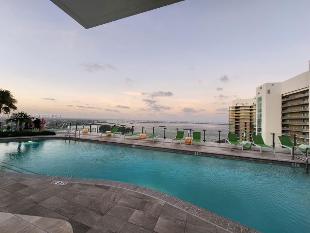 Продажа квартиры #2401 - фото 7472859