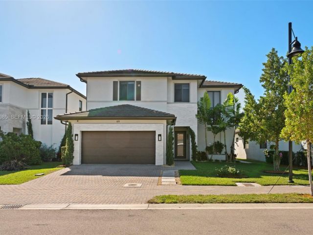 Продажа дома по адресу 8118 NW 46th Ter - фото 7427590