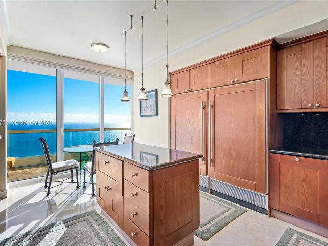 Продажа квартиры #4103 - фото 7345596