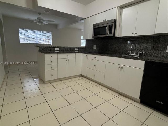 Продажа дома по адресу 250 Fernwood Rd - фото 7452135