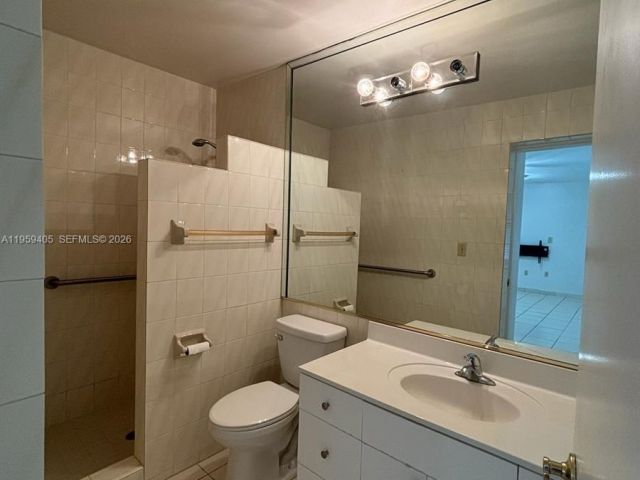 Продажа дома по адресу 250 Fernwood Rd - фото 7452140