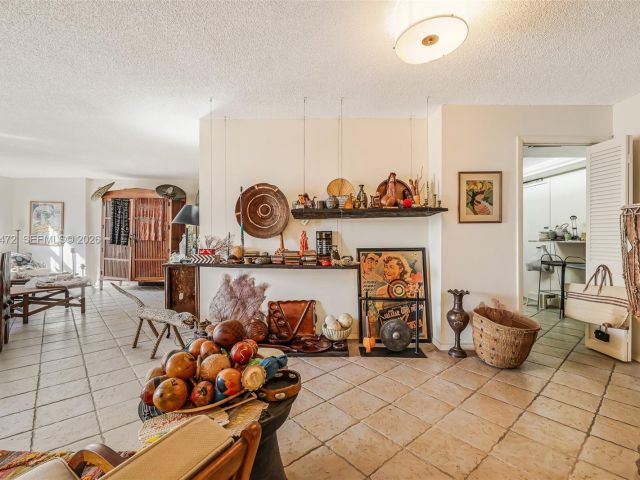 Продажа квартиры #833 - фото 7448788