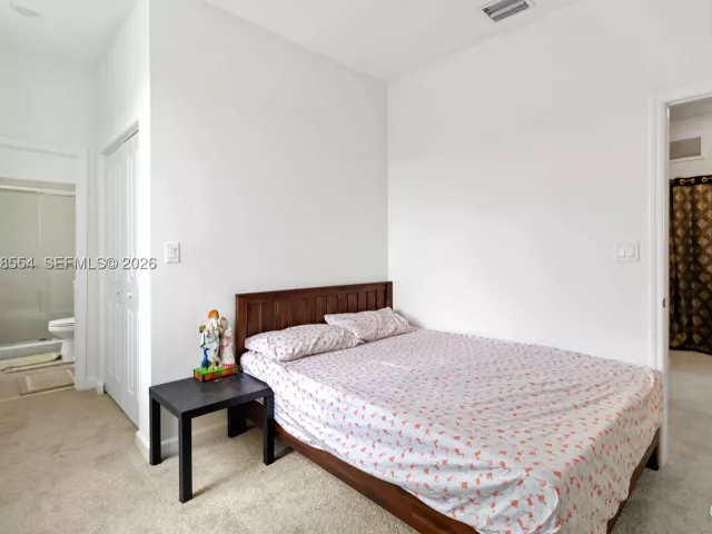 Продажа дома по адресу 760 SE 13th Ct - фото 9013405
