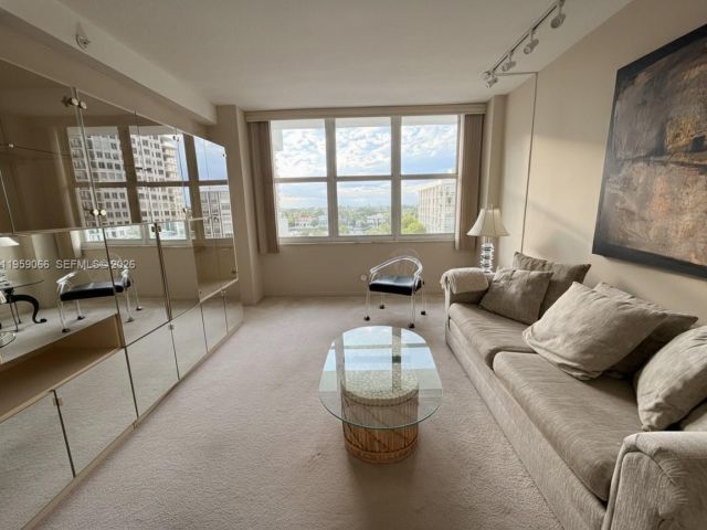 Продажа квартиры #720 - фото 7347879