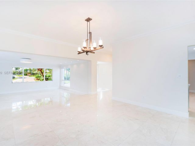 Продажа дома по адресу 310 Harbor Ct - фото 7347356