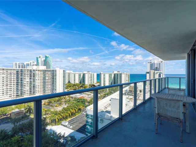 Продажа квартиры #R2301 - фото 7349640