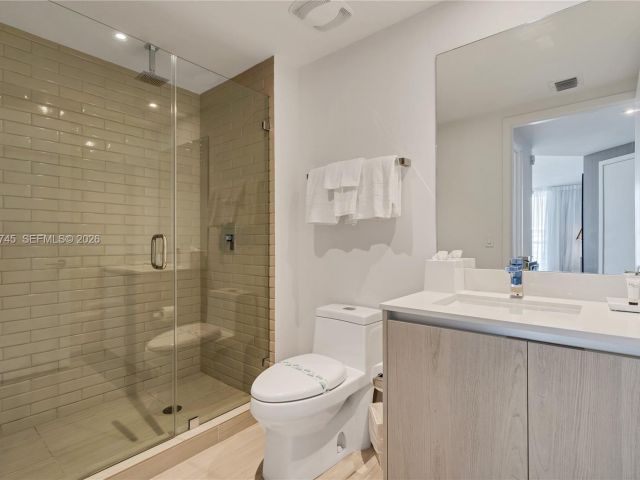 Продажа квартиры #R2301 - фото 7349651