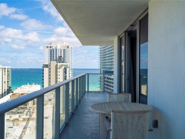 Продажа квартиры #R2301 - фото 7349674