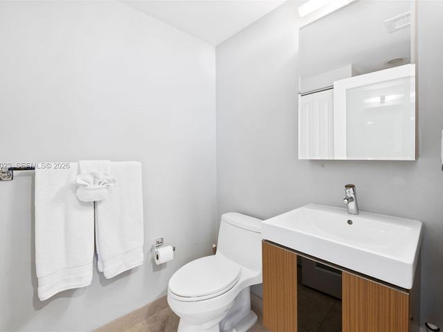 Продажа квартиры #1008 - фото 7399155