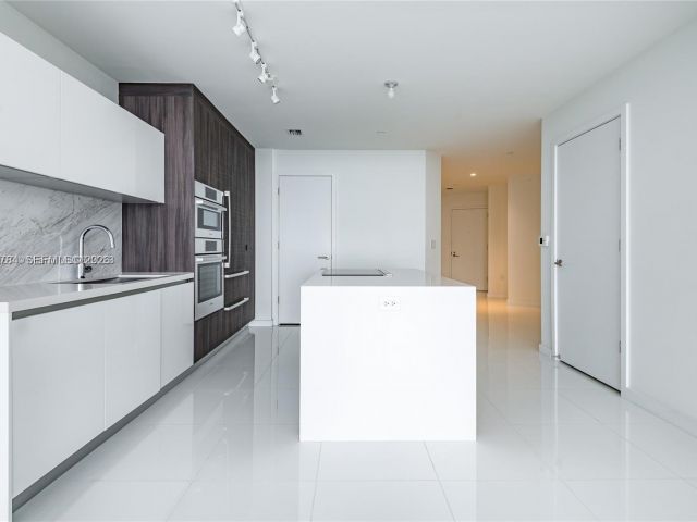 Квартира в аренду номер2100 - фото 7350834