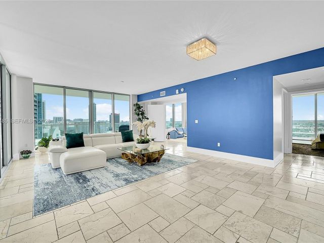 Продажа квартиры #1802 - фото 7349741