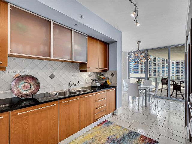 Продажа квартиры #1802 - фото 7349745