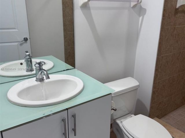 Квартира в аренду номер1905 - фото 7500656