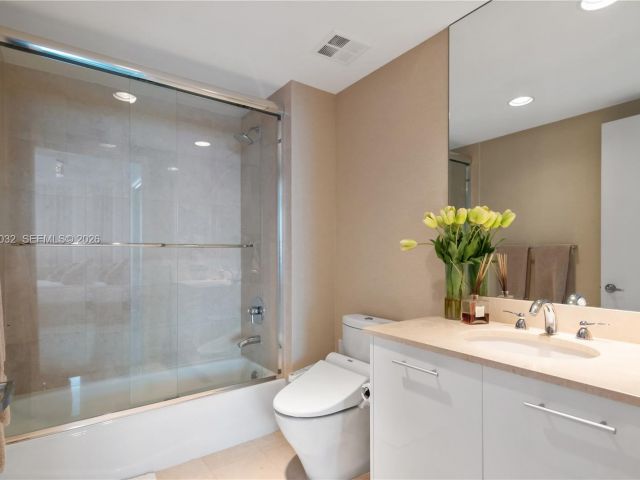 Продажа квартиры #2205 - фото 7350561