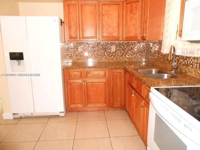 Дом в аренду по адресу  - фото 7476008