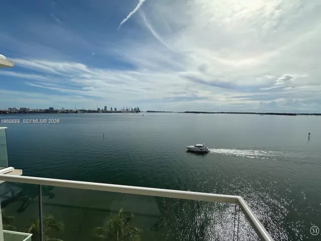 Квартира в аренду номер - фото 7349292