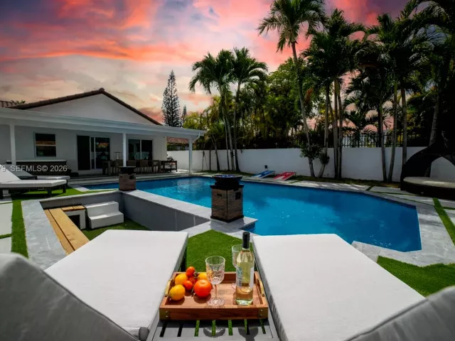 Продажа дома по адресу 3500 SW 111th Ave - фото 7350227