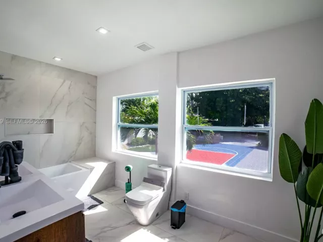 Продажа дома по адресу 3500 SW 111th Ave - фото 7350231