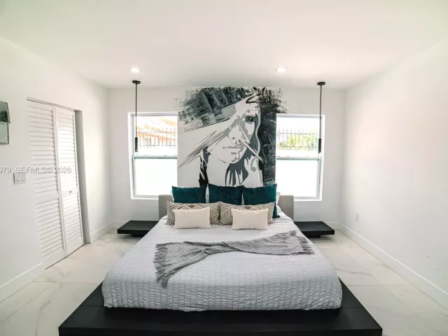 Продажа дома по адресу 3500 SW 111th Ave - фото 7350233