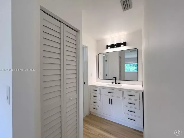 Продажа дома по адресу 8111 SW 81st Pl - фото 7350291