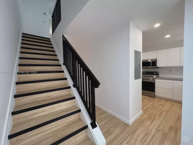 Продажа дома по адресу 8111 SW 81st Pl - фото 7350273