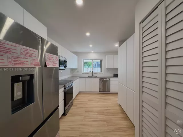 Продажа дома по адресу 8111 SW 81st Pl - фото 7350270