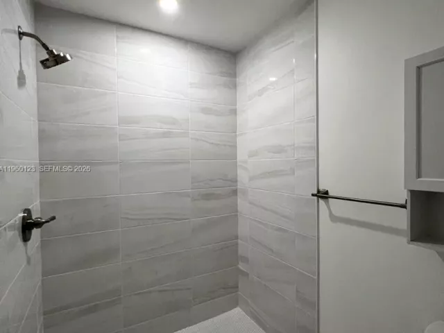 Продажа дома по адресу 8111 SW 81st Pl - фото 7350287