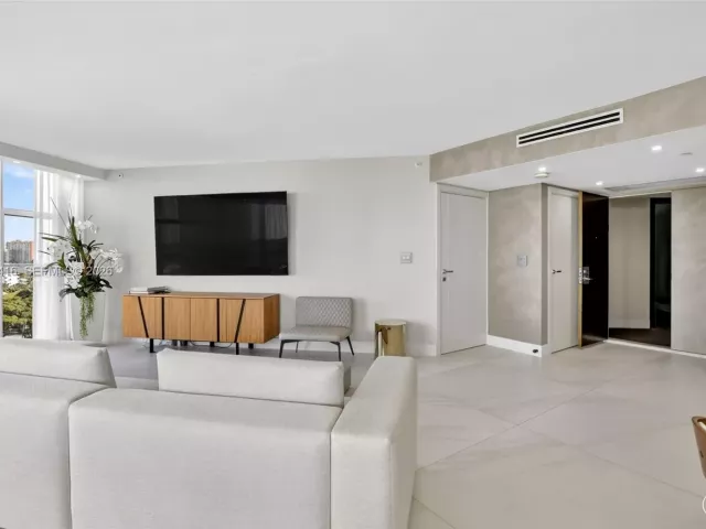 Продажа квартиры #1009 - фото 7350751