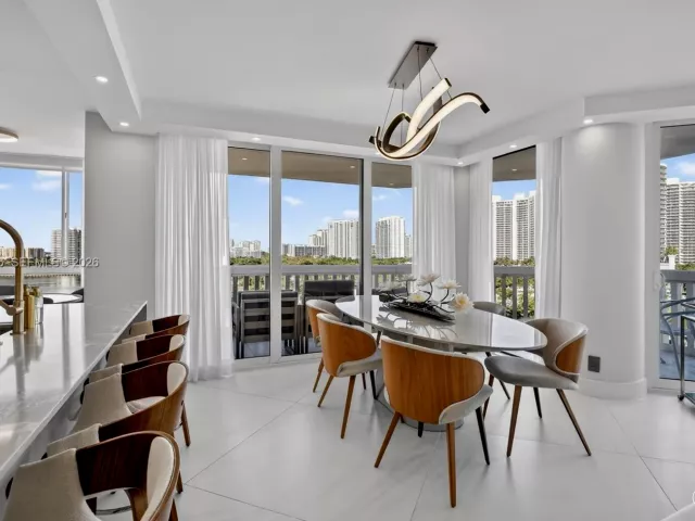 Продажа квартиры #1009 - фото 7350759