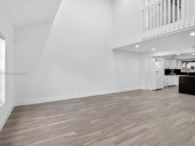 Дом в аренду по адресу 4981 SW 122nd Ter - фото 7399884