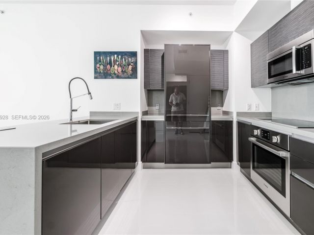 Квартира в аренду номер3904 - фото 7402403