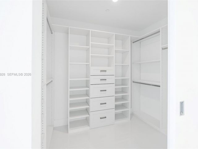 Квартира в аренду номер3904 - фото 7402412