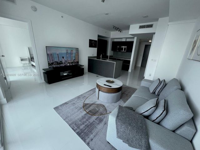 Квартира в аренду номер3904 - фото 7402416