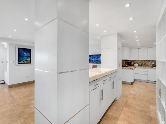 Продажа квартиры #5403 - фото 7366156