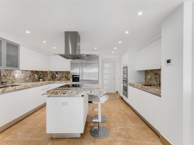 Продажа квартиры #5403 - фото 7366157