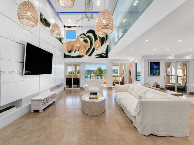 Продажа квартиры #5403 - фото 7366174