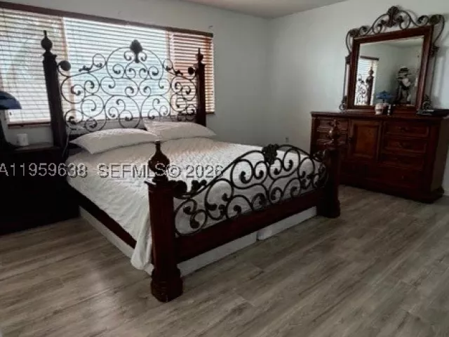 Продажа дома по адресу 7332 SW 158th Ave - фото 9287892