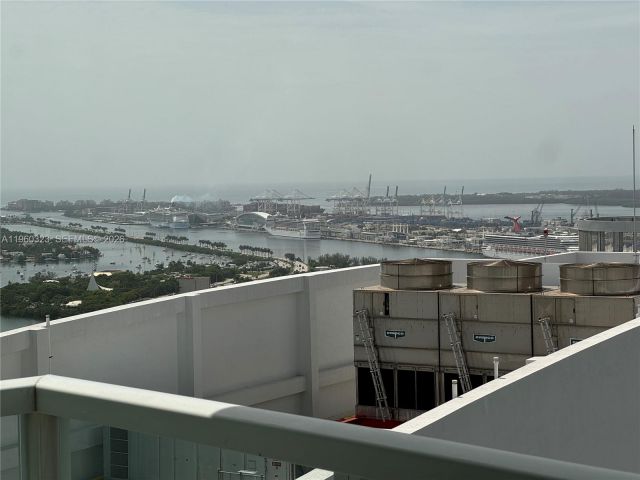 Квартира в аренду номер4307 - фото 7429842