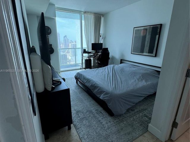 Квартира в аренду номер4307 - фото 7429845