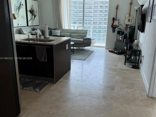 Квартира в аренду номер4307 - фото 7429847