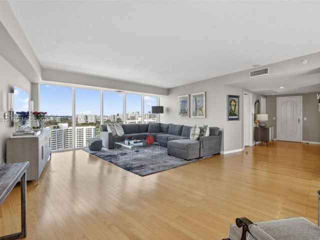 Продажа квартиры #2715 - фото 7393599