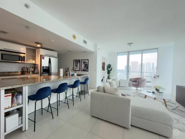 Продажа квартиры #2711 - фото 7355801