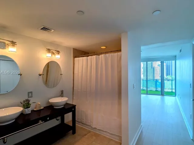 Продажа квартиры #1901 - фото 7358023