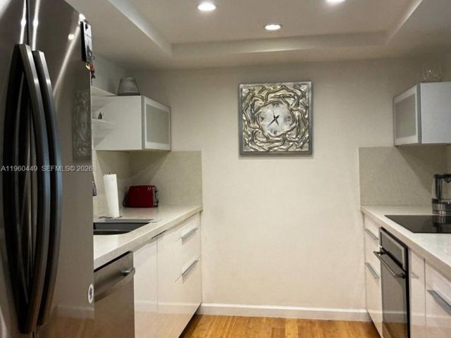 Дом в аренду по адресу 1001 Three Islands Blvd 331 - фото 7353967